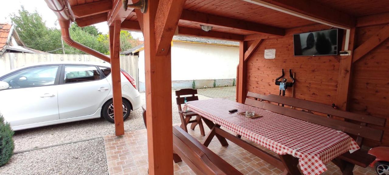 Fortuna Apartman Hajduszoboszlo Luaran gambar